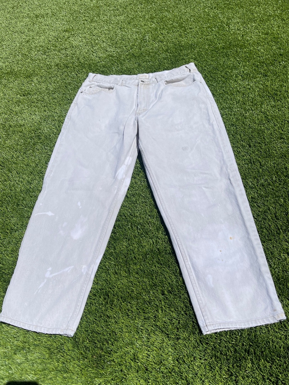 Cherokee Men's Light Gray Relaxed Jeans